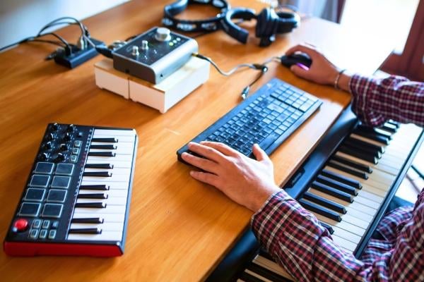 study music production online