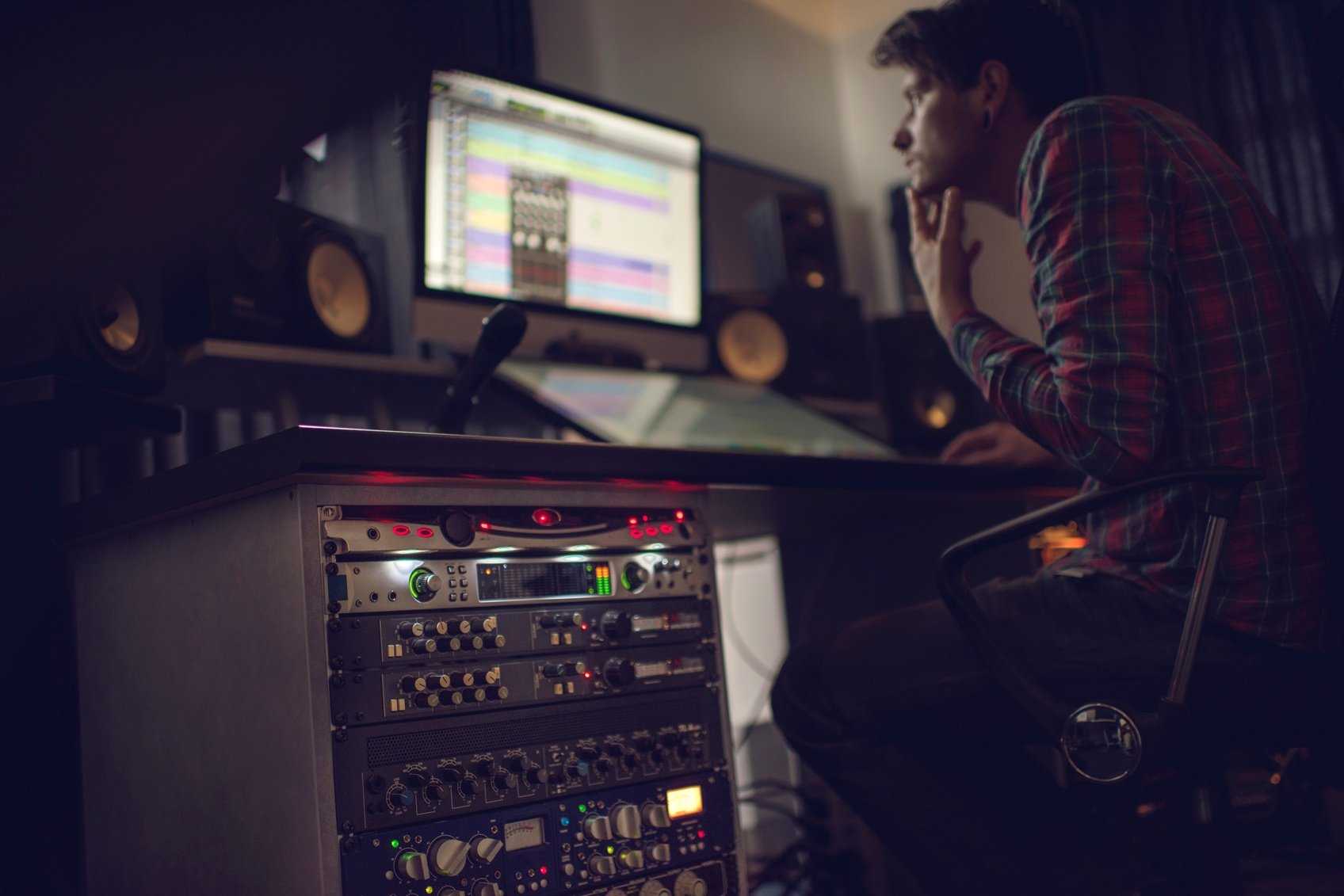 5 Tips to Make Your Vocal Recording Sound Higher Quality On A Budget